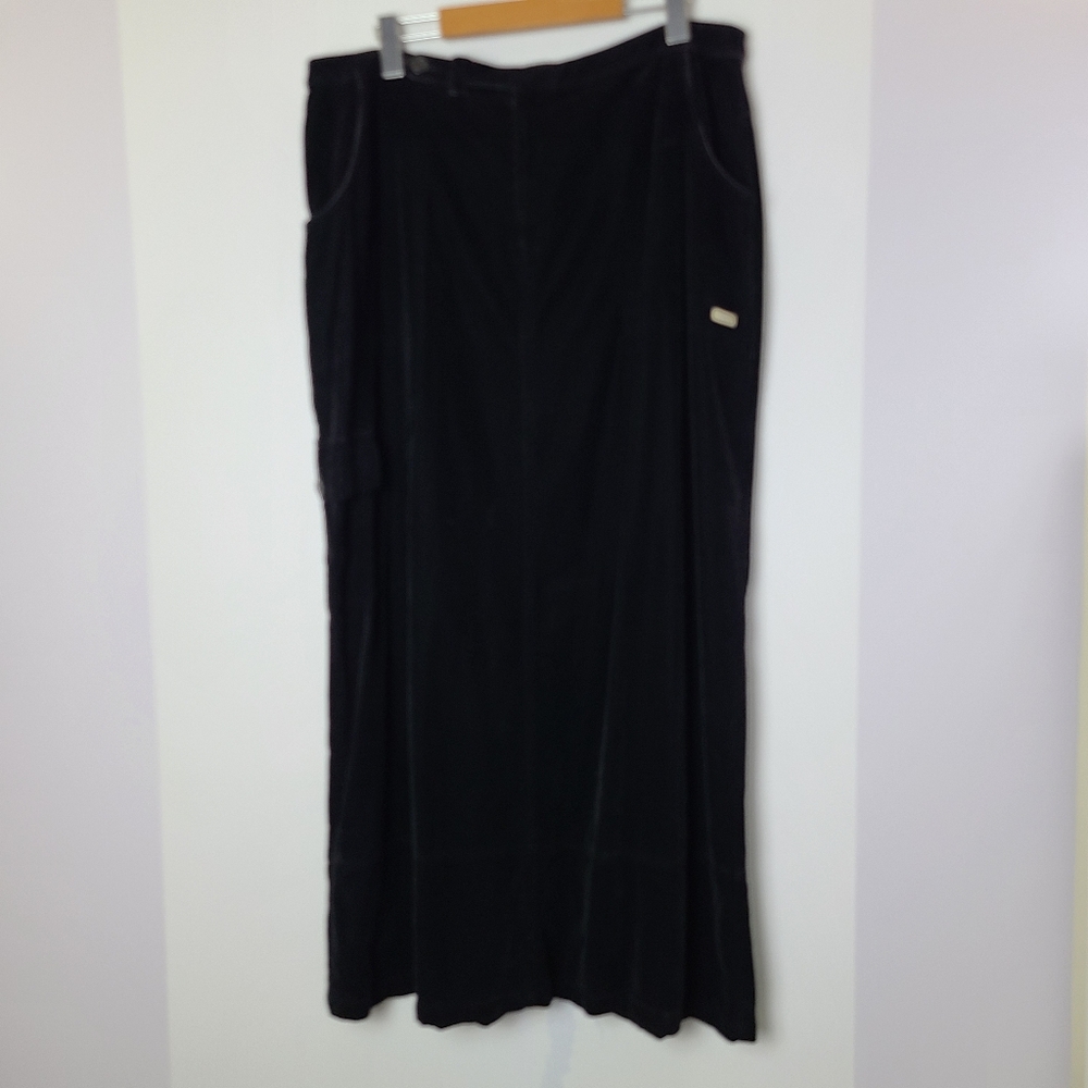 R & R vintage velvet maxi cargo skirt, size 16